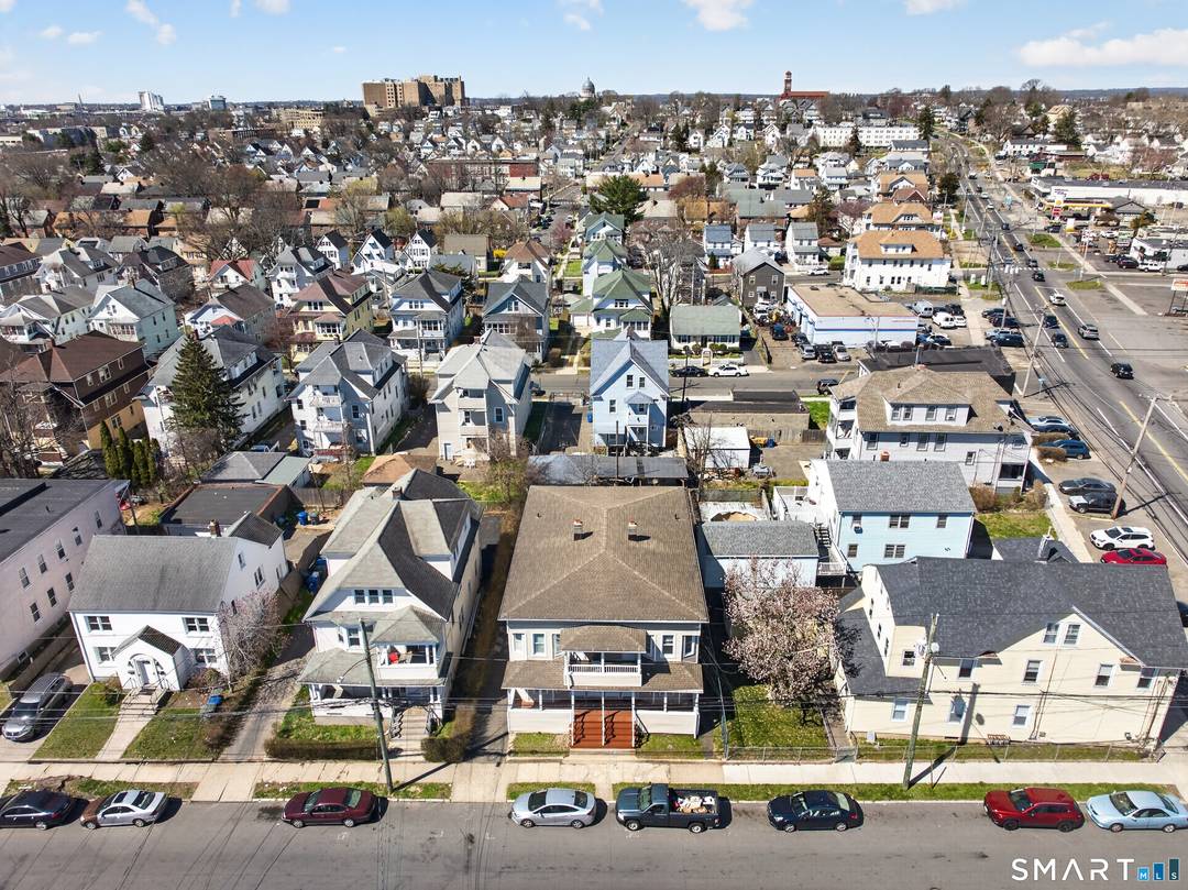 This 4 family features 20 Rooms, 8 Bedrooms, 3 Bathrooms.