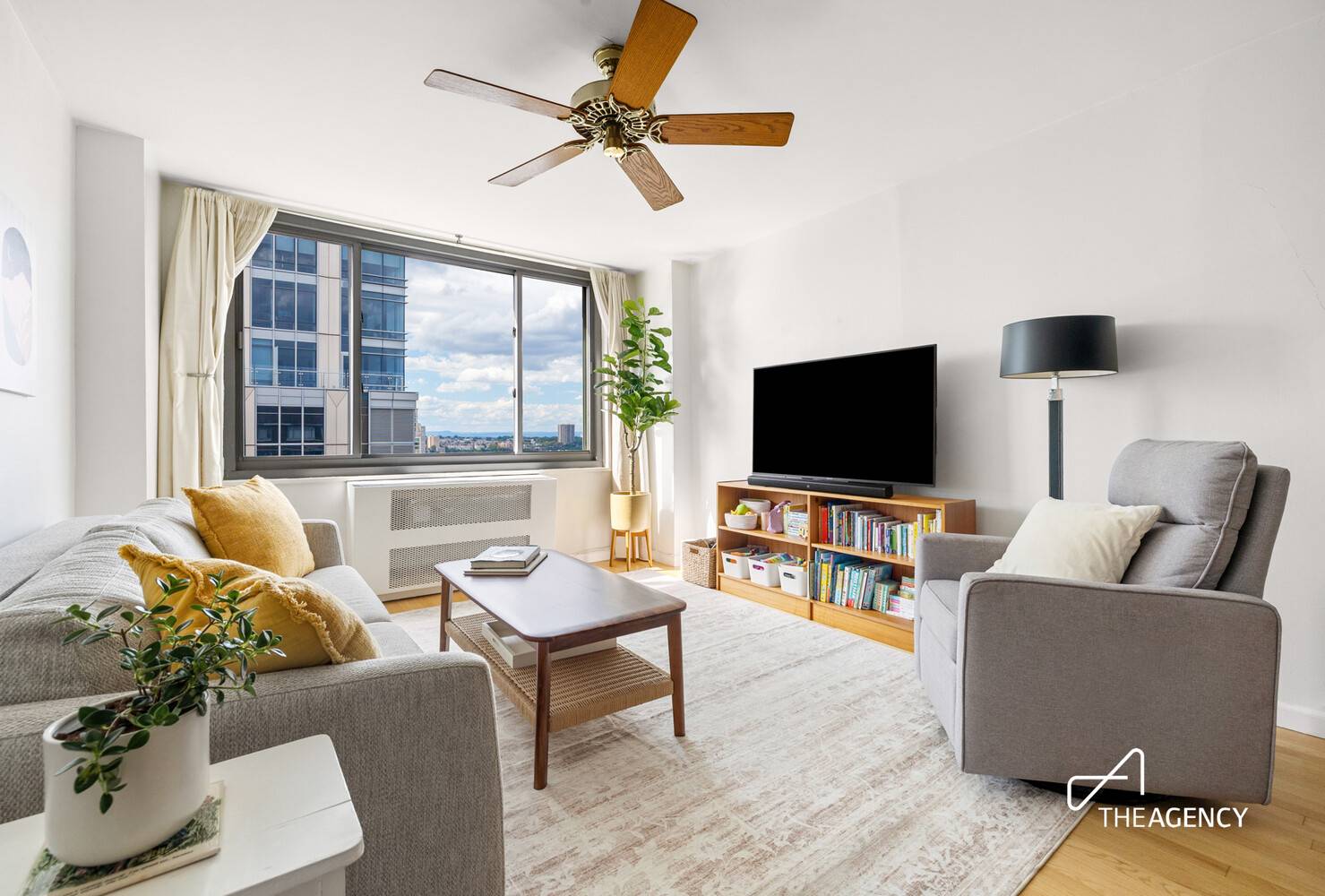 Perched high above the city on the 30th floor, this sun drenched home at 2025 Broadway offers panoramic views that stretch from the Hudson River to the sparkling skyline.