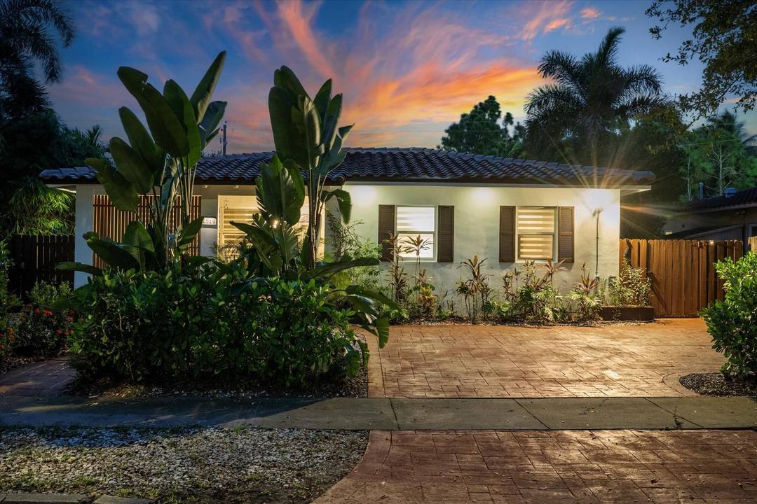 This beautifully updated 3 bedroom, 3 bath home in Hollywood blends comfort and convenience with thoughtful upgrades throughout.