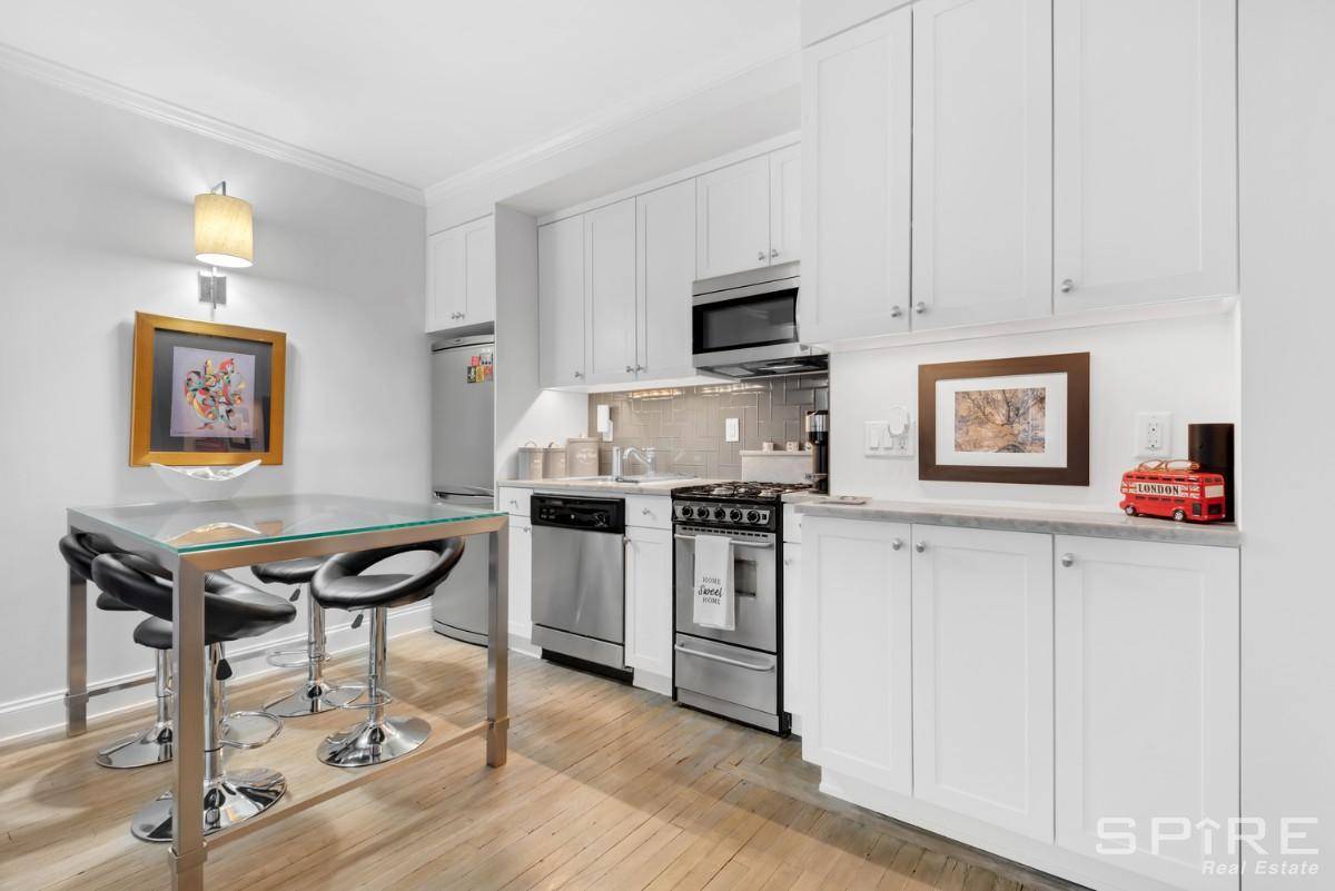 Back available ! Opportunity for the best turnkey deal in Beekman awaits.
