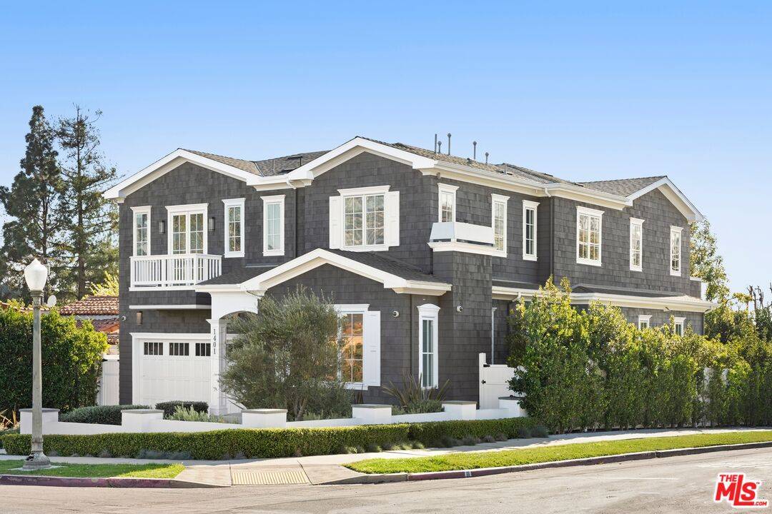 1401 Warner Ave 5BR Westwood La