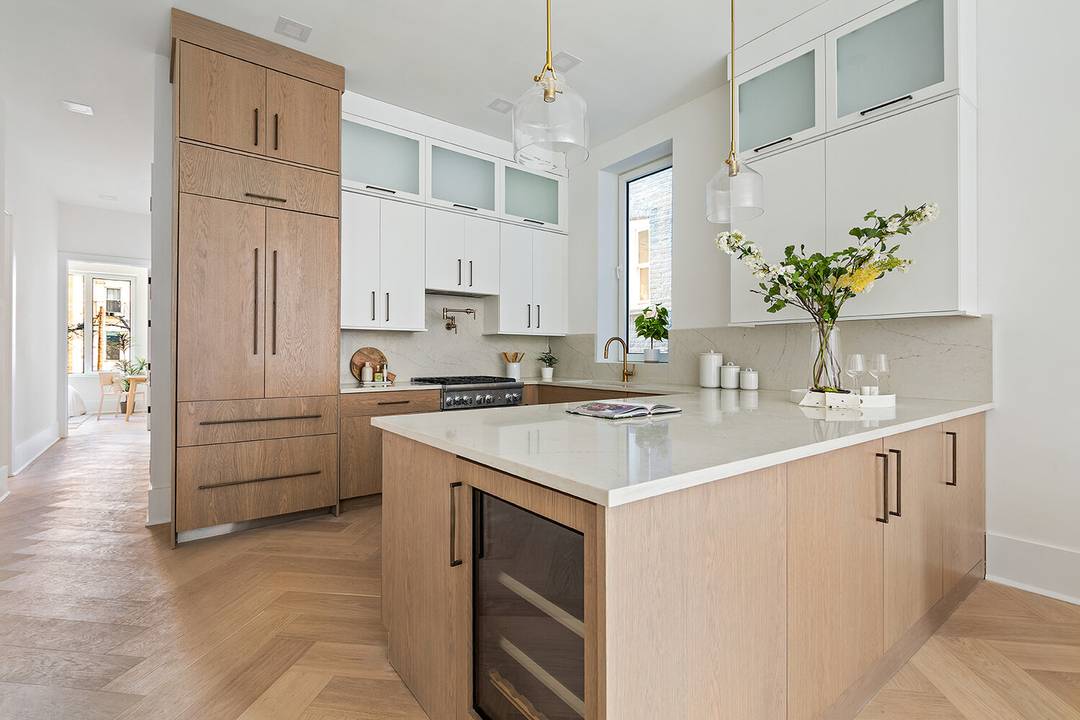 FINAL UNIT IMMEDIATE CLOSING Step into refined luxury at Arborstone Brooklyn, a prestigious new development featuring just three expansive residences designed with discerning tastes in mind.