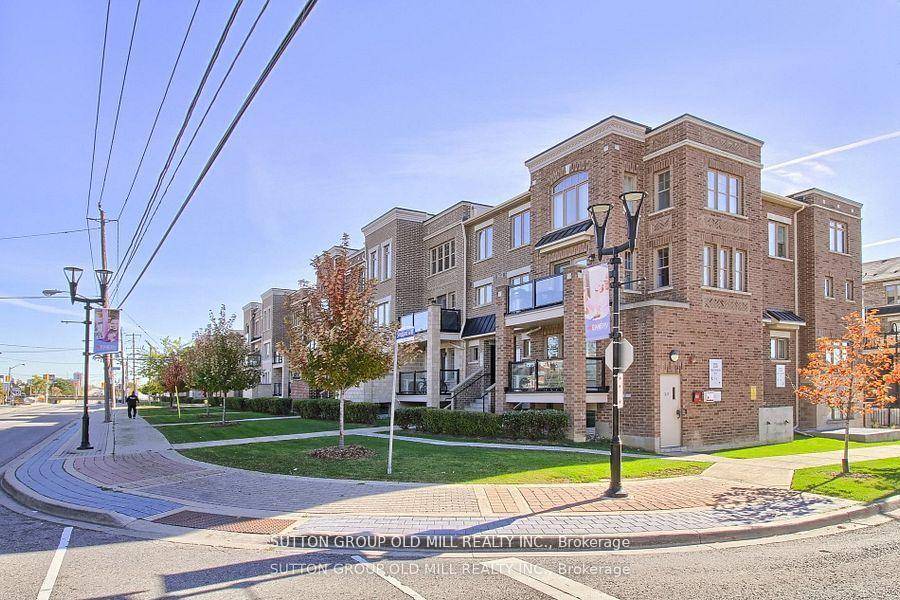 Ideally situated near Hwy 401 and surrounded by shopping, restaurants, and everyday conveniences, this stylish and spacious townhouse offers it all.