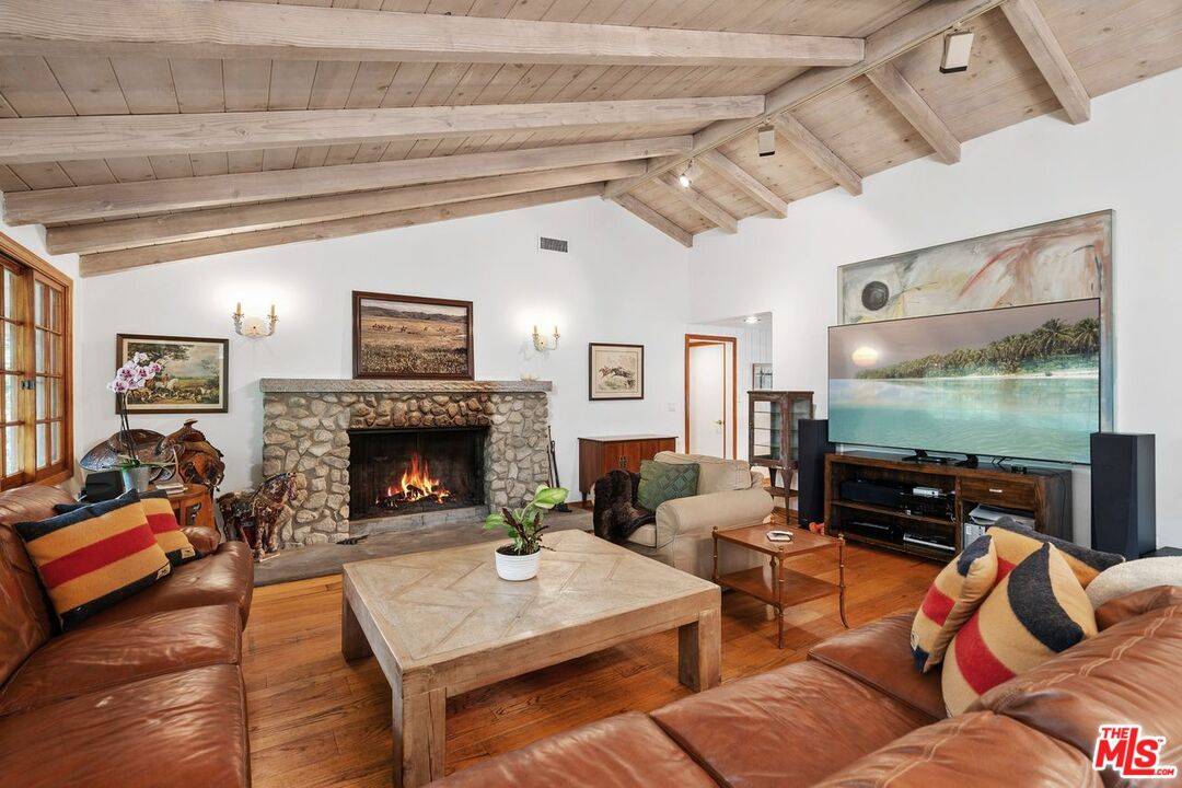 1809   Melhill Way 3BR Brentwood La