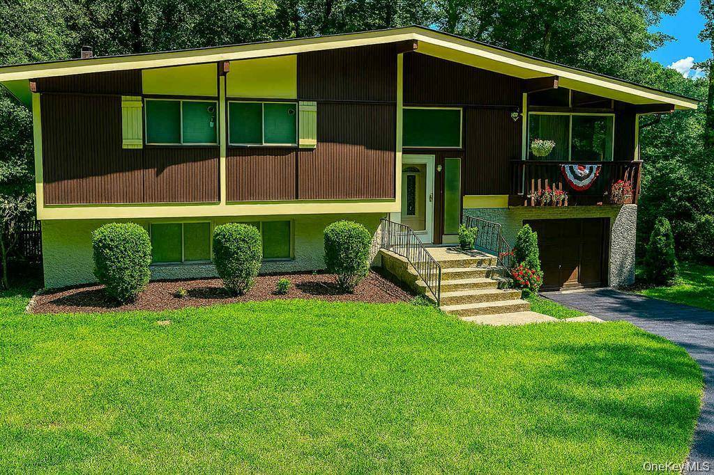 Executive Raised Ranch 4 beds 2 Bath home.