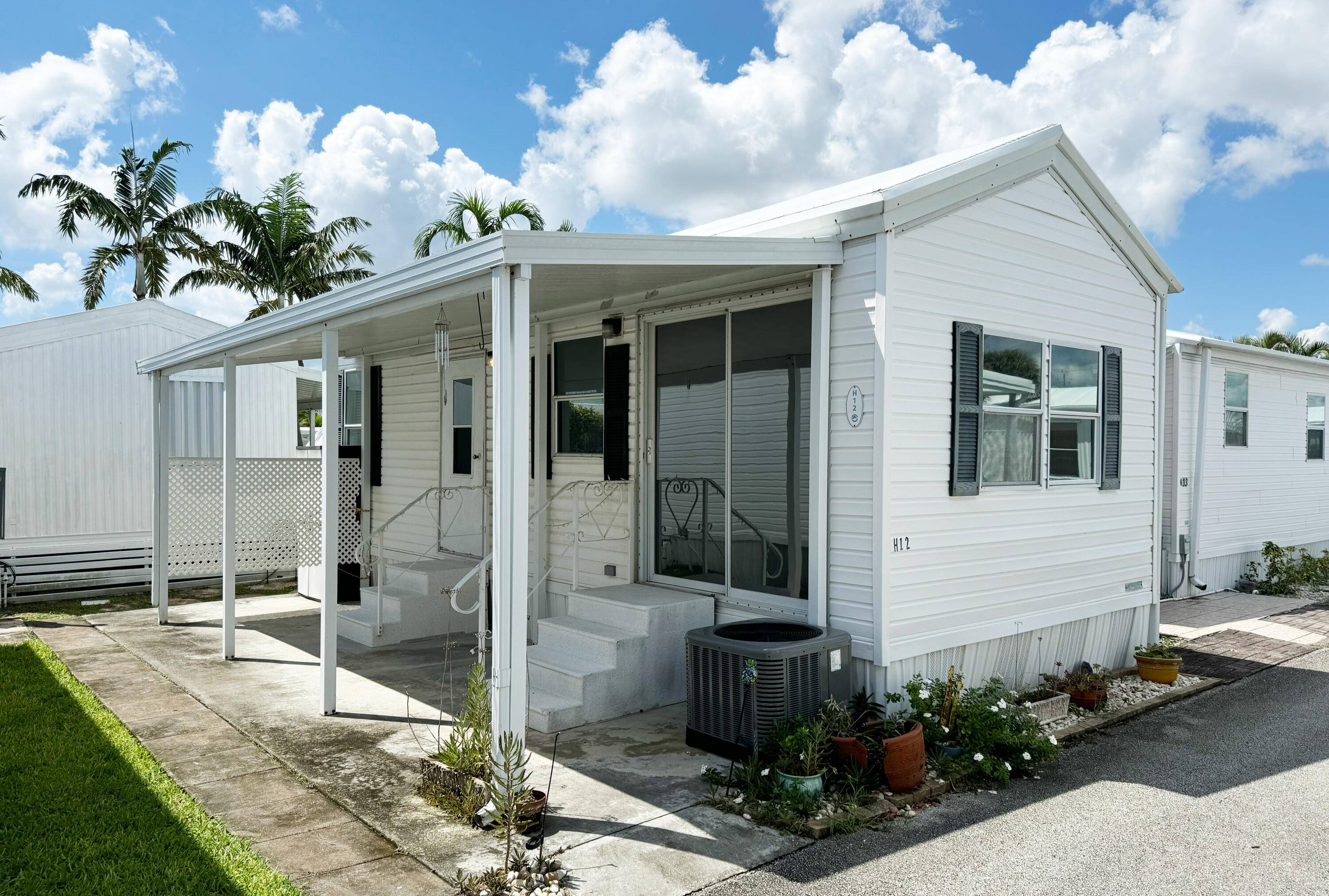 Own a piece of Briny Breezes paradise with this charming 1 bedroom unit offering 23 shares in the community.