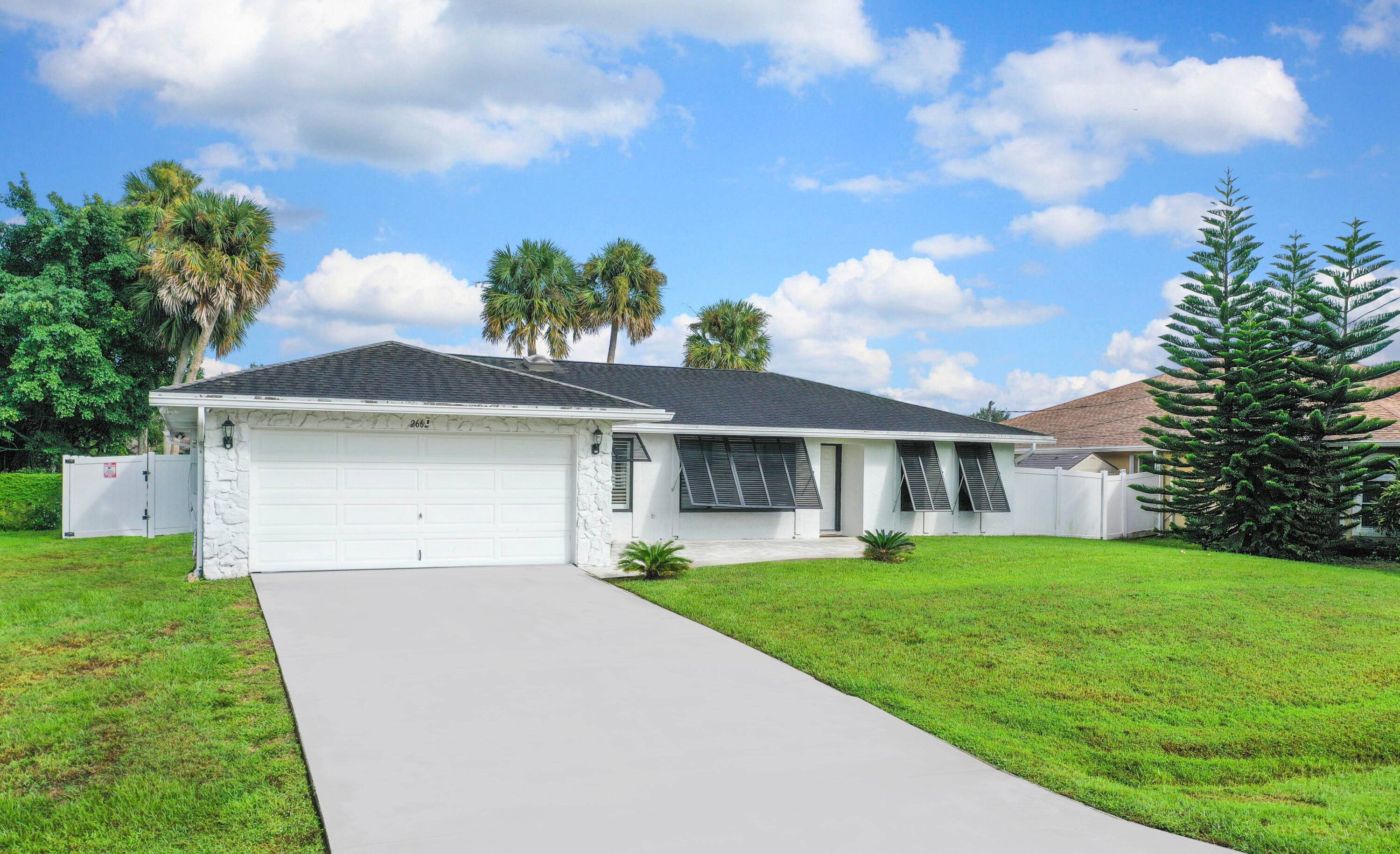 Beautiful 3BR 2BA Pool Home Near Tradition !