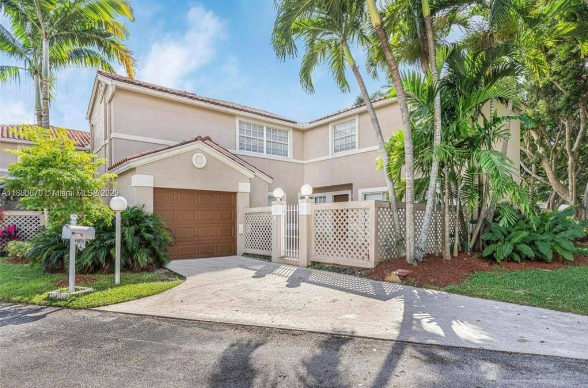 Rarely available corner unit townhouse in Embassy Lakes with private backyard, premium location, and full renovation !