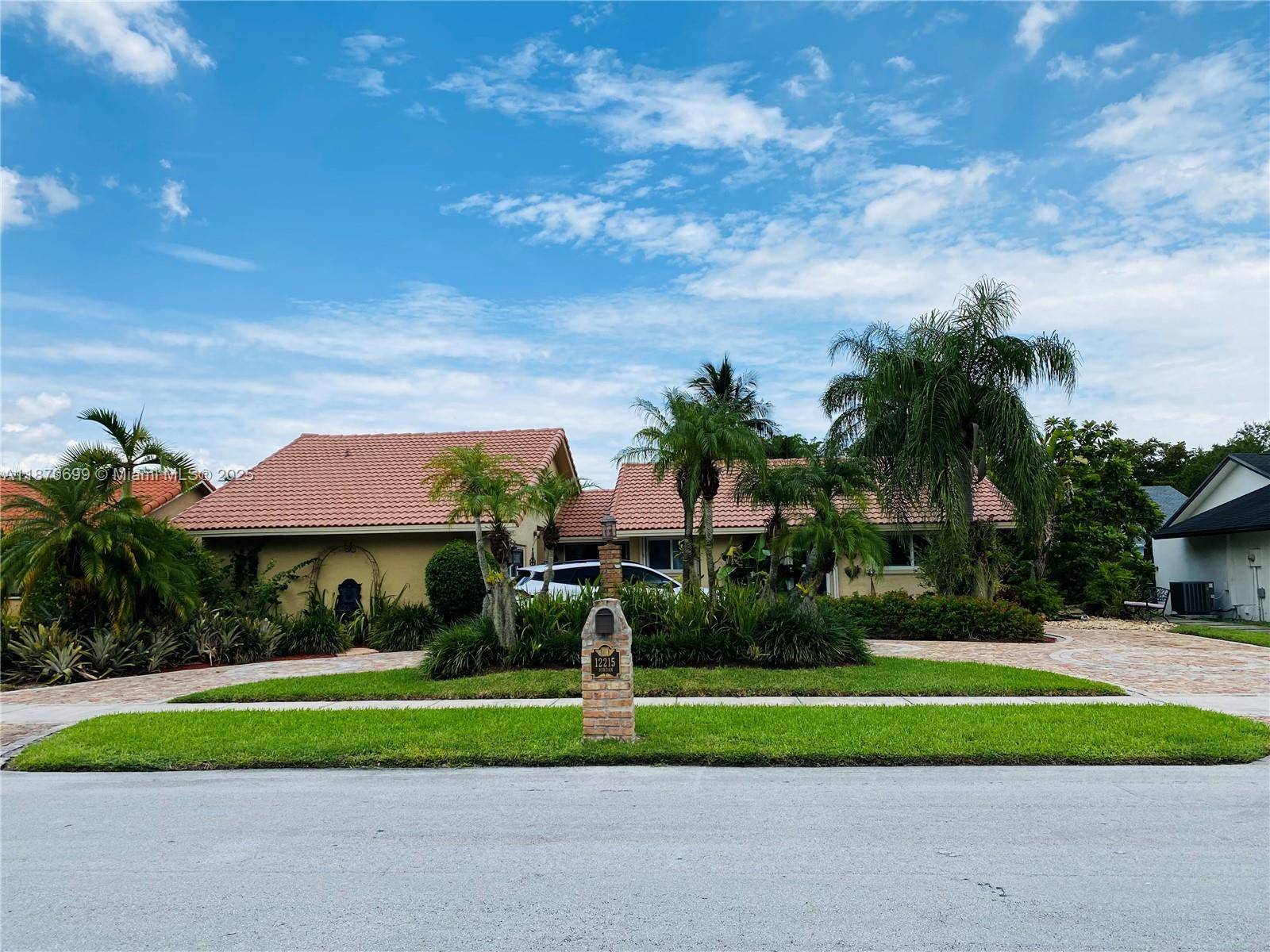 This beautifully appointed home in the well desired Habitat Estates is for any family to truly enjoy an everyday Resort living experience !