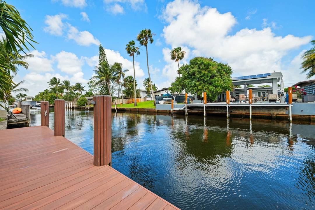 Waterfront House for Lease.