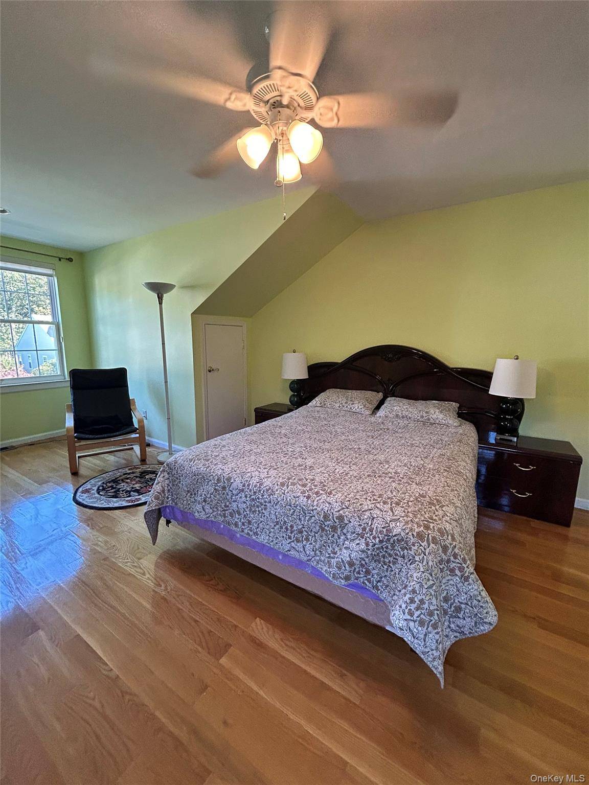 Beautiful Park Like condo near Downtown Port Jefferson Station, located just minutes from Downtown, this immaculate two story condo offers 2 bedrooms and 2.