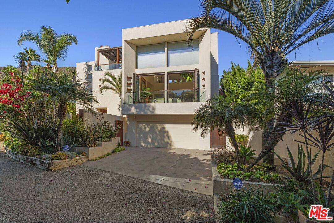 31851   Seafield Dr 4BR Malibu La