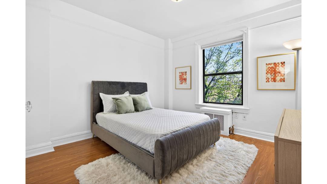 ALL OPEN HOUSES BY APPOINTMENT ONLY VIEW VIDEO FOR MORE INFORMATION Now is your chance to own this charming park block prewar that offers two bedrooms plus a flexible floorplan ...