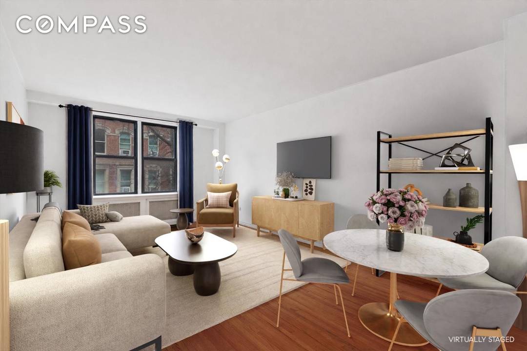 VALUE LOCATION OPPORTUNITY Perfectly situated to capture leafy views and stunning natural southeastern light, this generously proportioned one bedroom is in prime West Village in one of the area s ...
