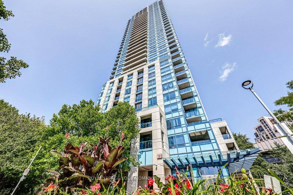 Welcome home to this absolutely gorgeous suite at the luxurious Accolade high rise condominium built by Tridel !