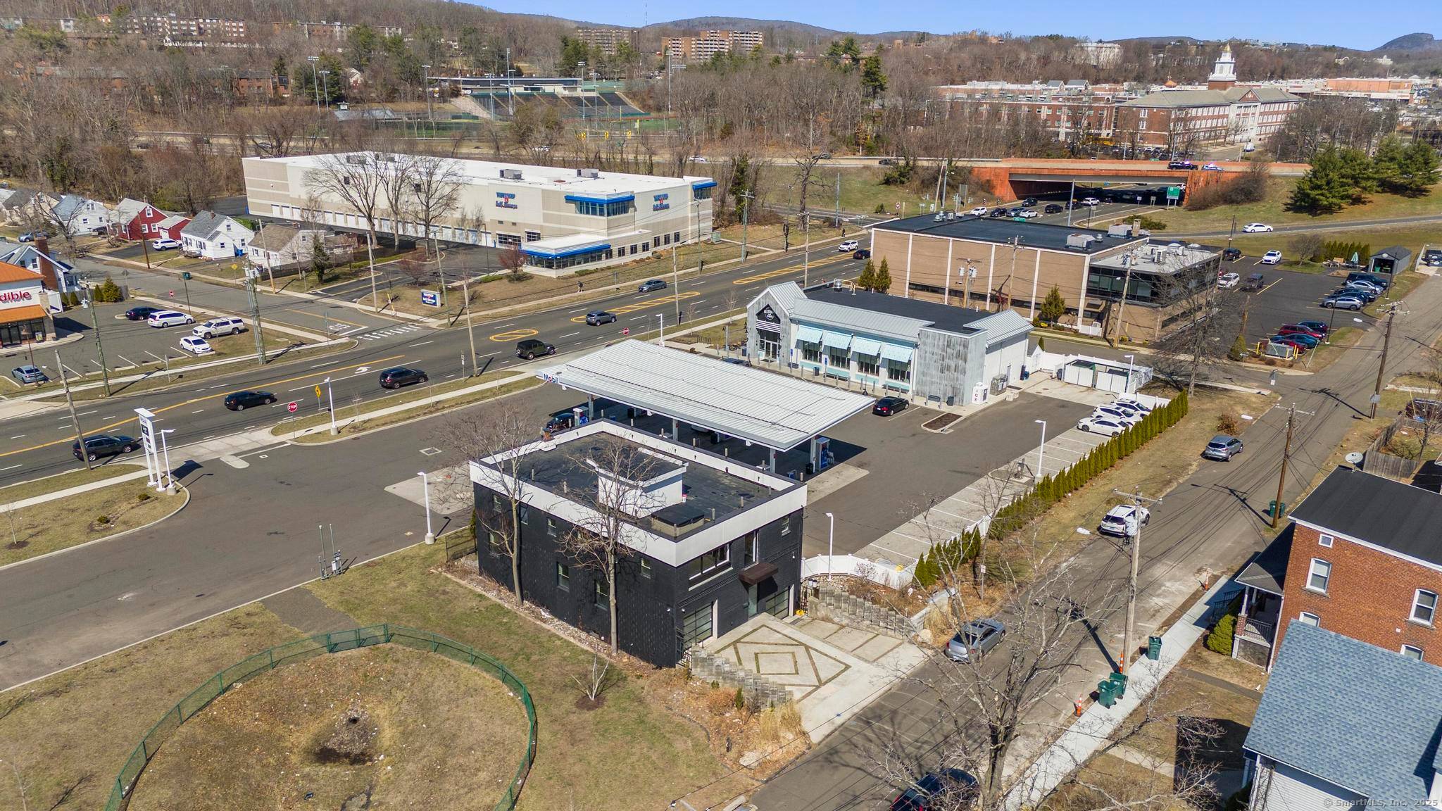 12 Victor St. offers a unique versatile mixed use property that blends modern residential commercial spaces.
