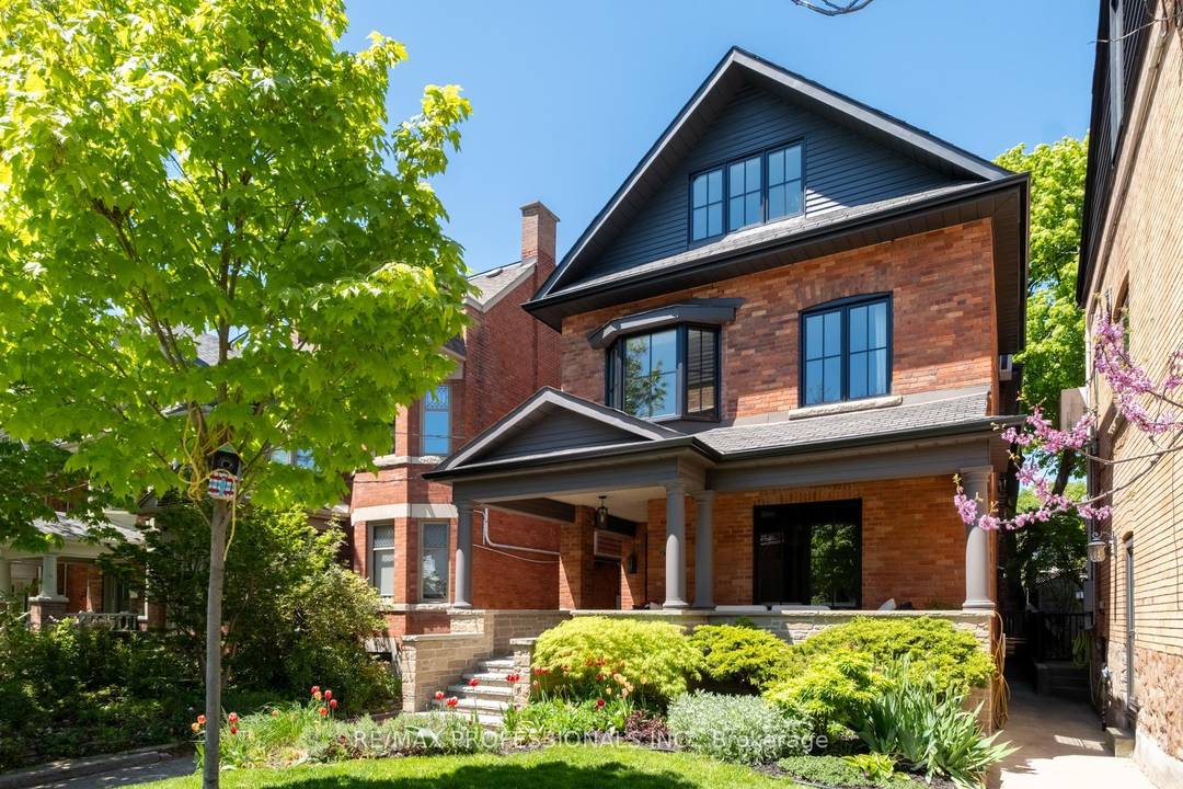 Just Right on Wright ! Set on one of Roncesvalles' most loved streets, this 6 bedroom, 4 bathroom detached home blends architectural scale with historical warmth that is truly unmatched.