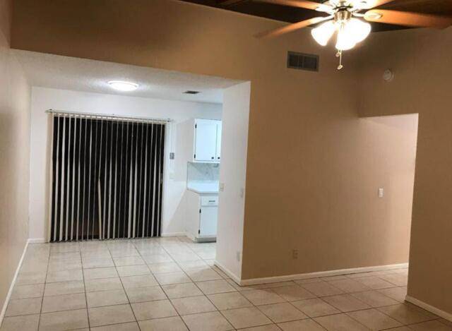 Four units in prime Rental location.