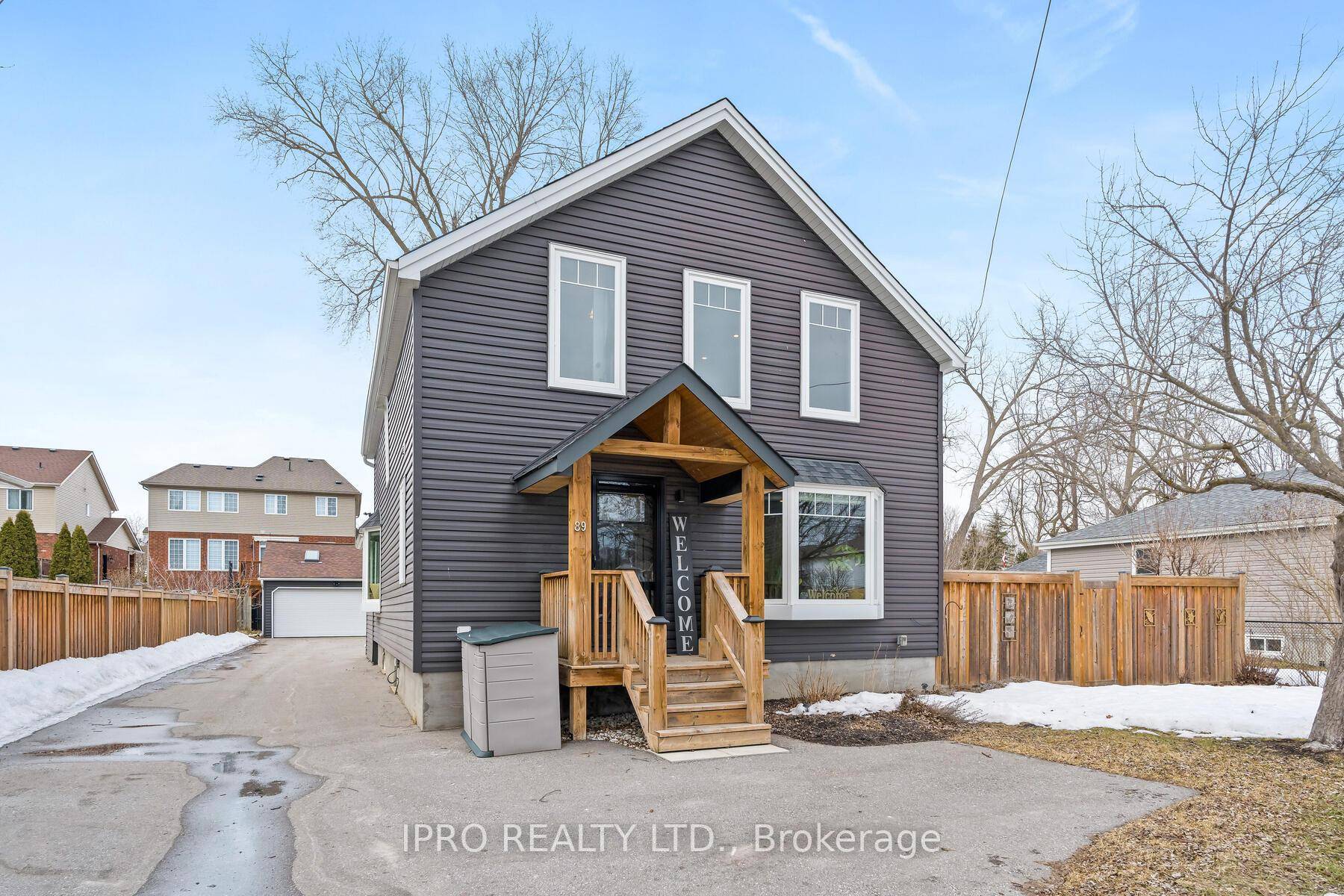 Discover this unique and cozy turn key home in a prime Georgetown location !
