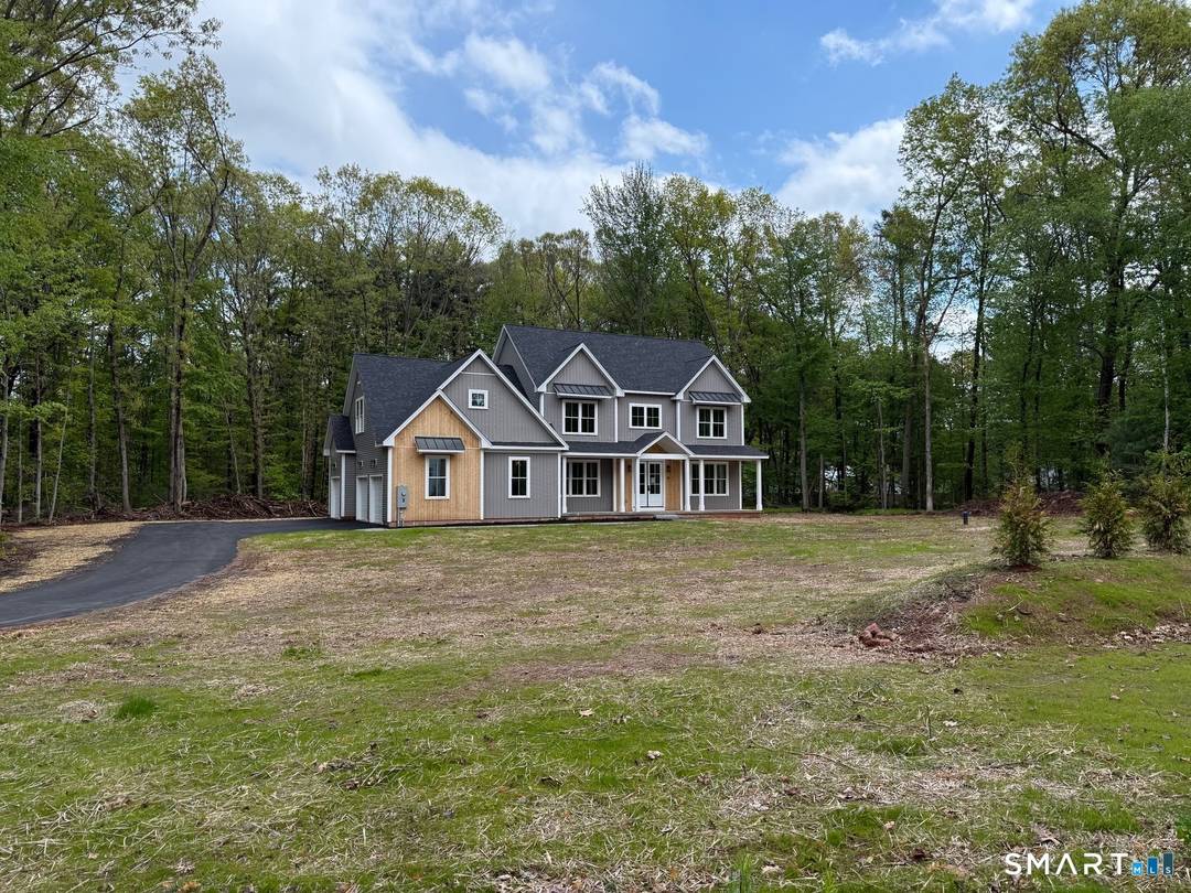 SHOWINGS BY CONFIRMED APPT ONLY What you've been waiting for !