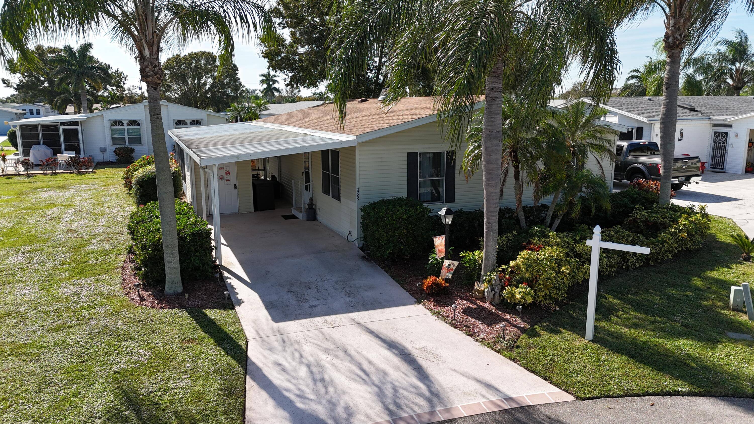Seller Motivated, MAKE OFFER !