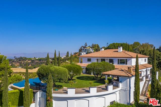 2576   Bowmont Dr Beverly Hills Post Office | B.H.P.O. LA