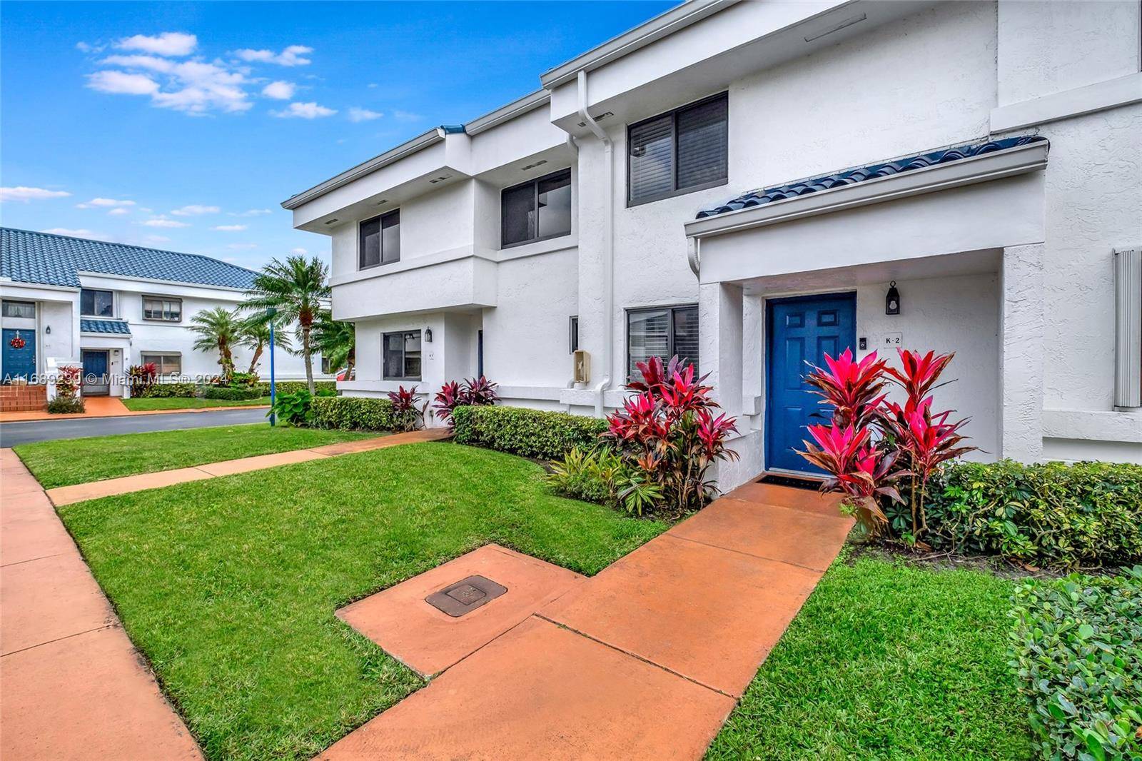 Welcome to San Simeon, a guard gated community nestled in the heart of Ives Estates.