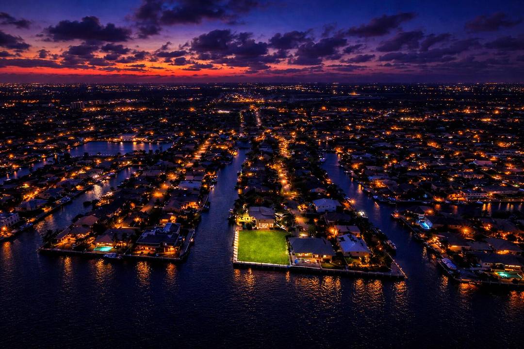 Exceptional opportunity on the Main Intracoastal Waterway offering approximately 12, 323 SF of land with 300 feet of prime waterfrontage.