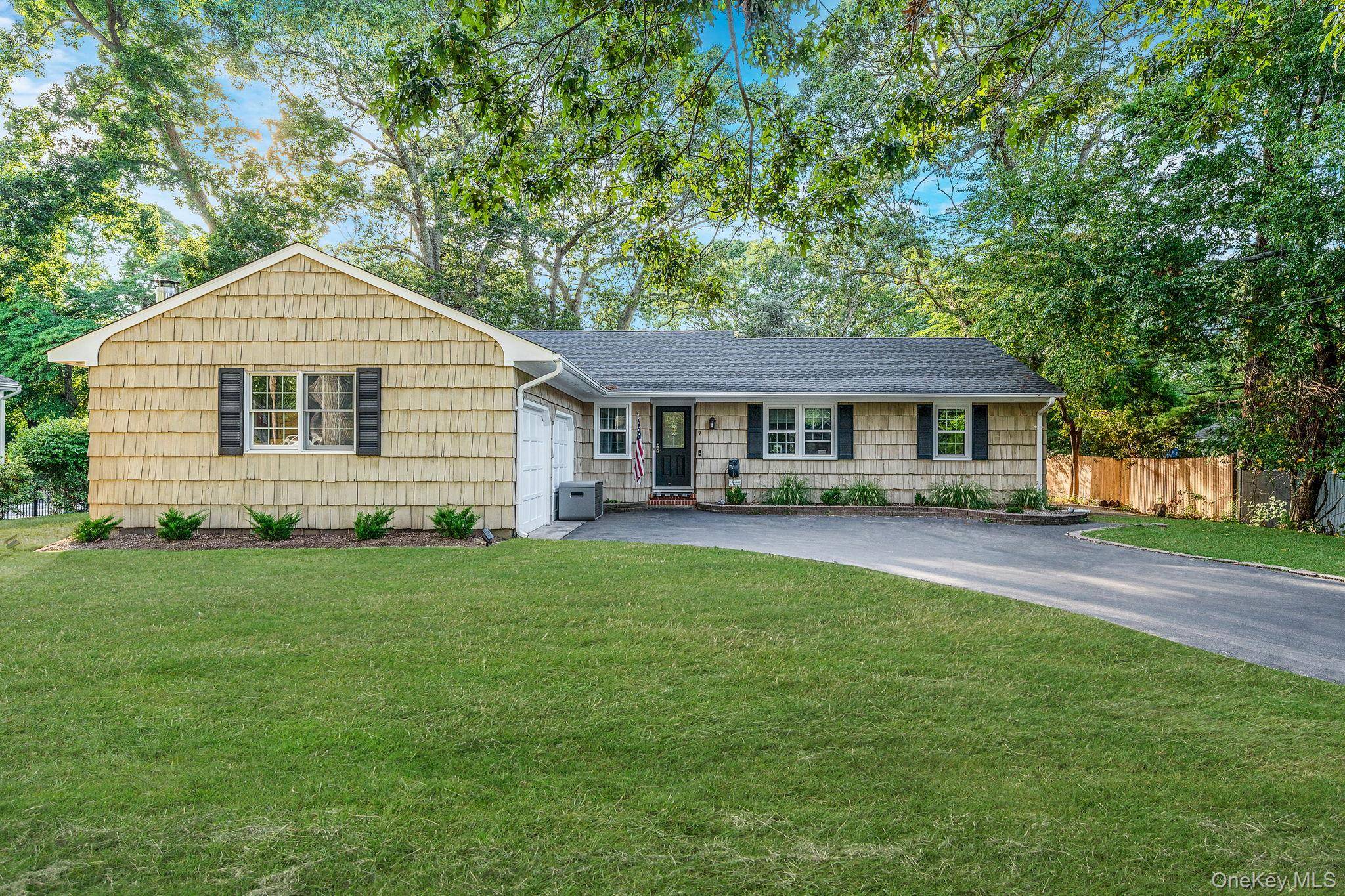 Welcome to 7 Cornell Rd set on just under half an acre in the highly desirable Shoridge Hills community of Shoreham !