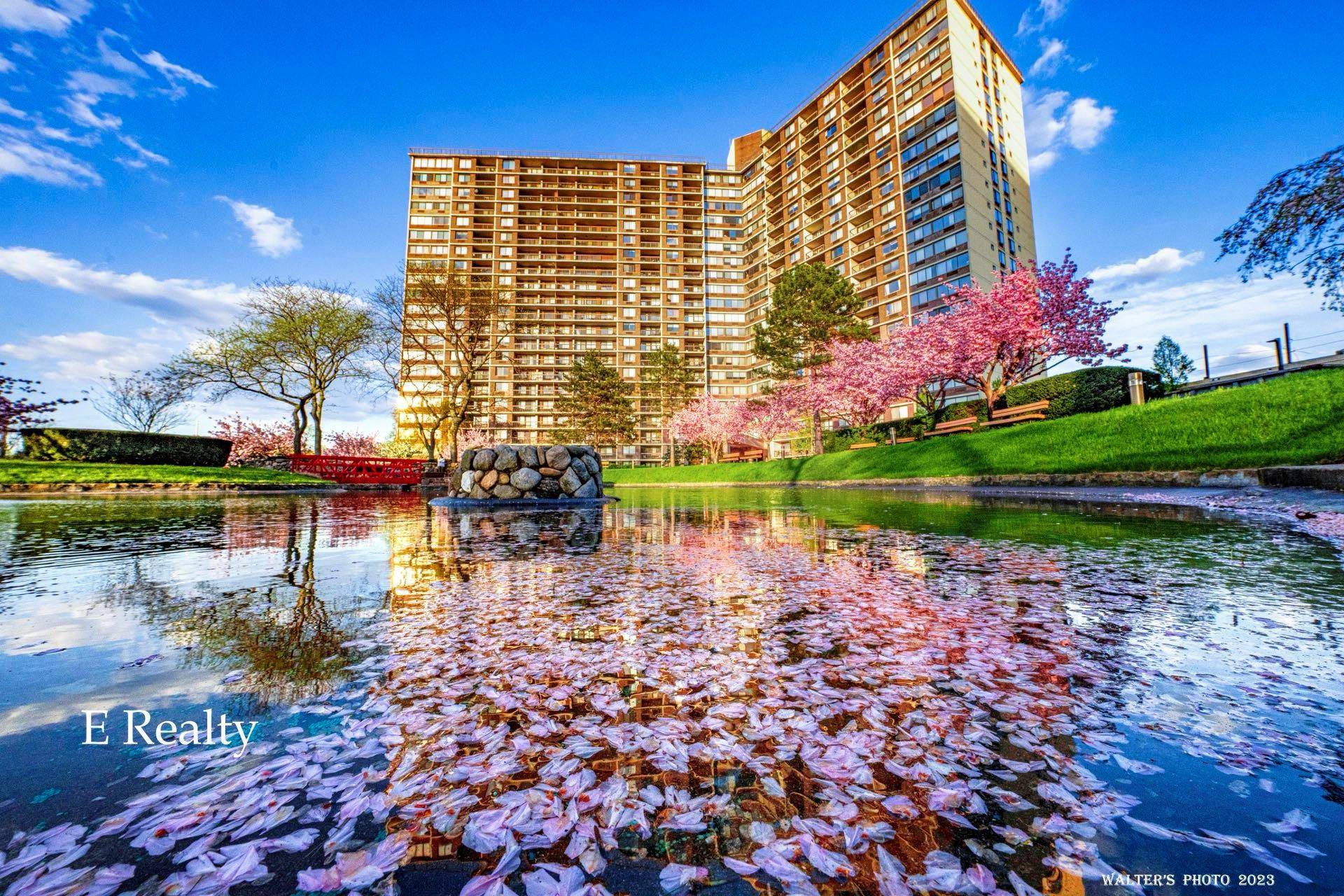 Brand new updated and renovated 2bed 2bath with the best split layout ; private terrace, beautiful pond and garden view, at the FABULOUS Bay Club !