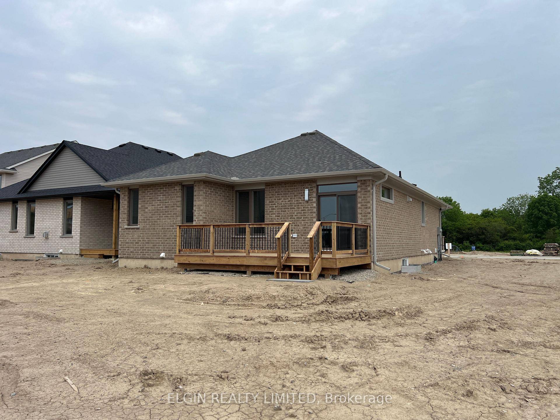 Move in ready and ideal for young families or empty nesters, The Rumford bungalow by Hayhoe Homes features 3 bedrooms 2 1, 3 bathrooms, and a 1.