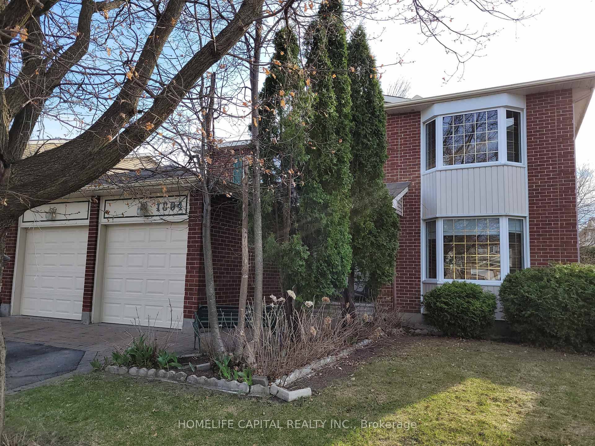 Welcome to 1804 Robinwood Place located in the heart of Chapel Hill.