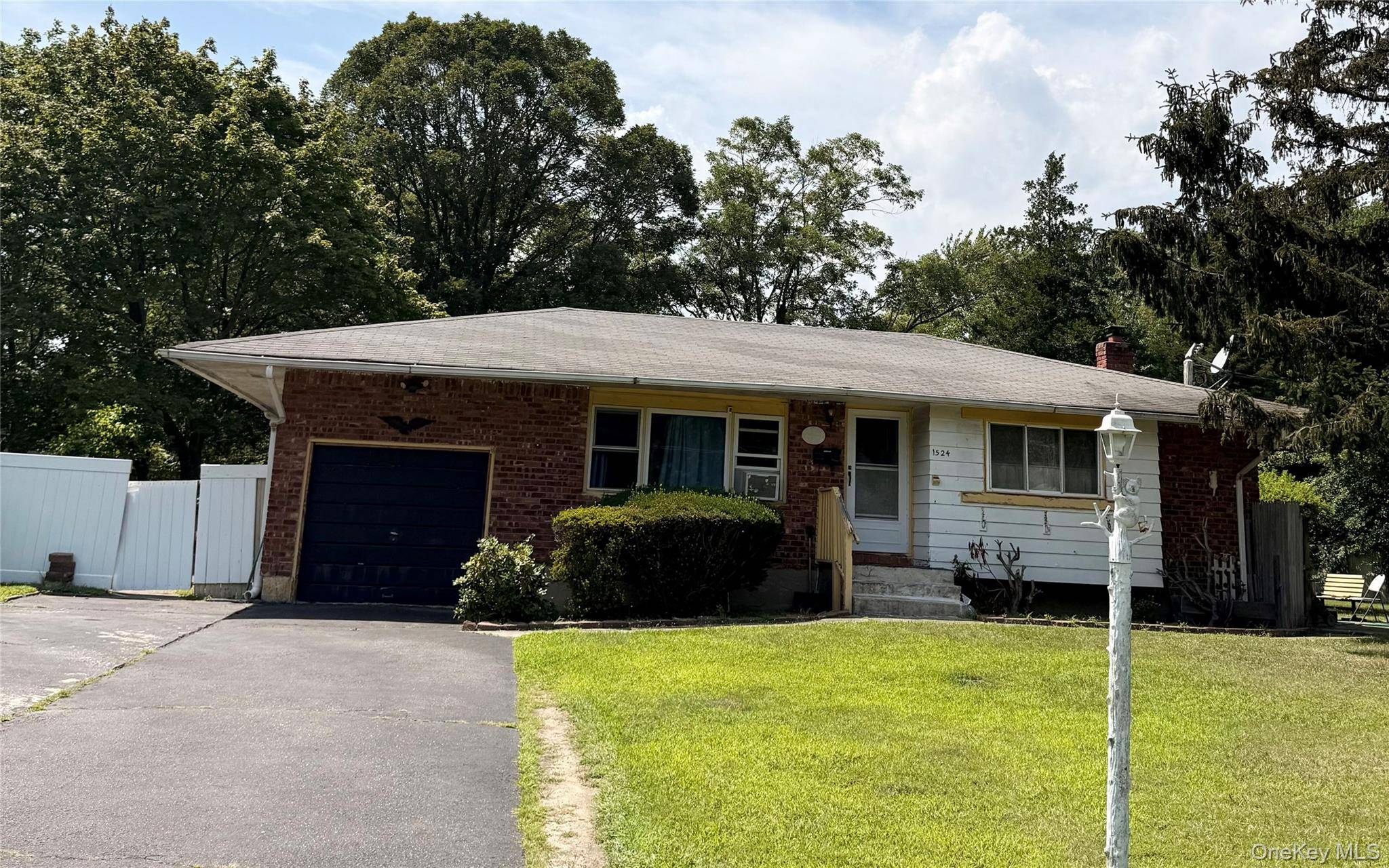 Welcome to this beautifully updated home featuring 3 spacious bedrooms and 3.