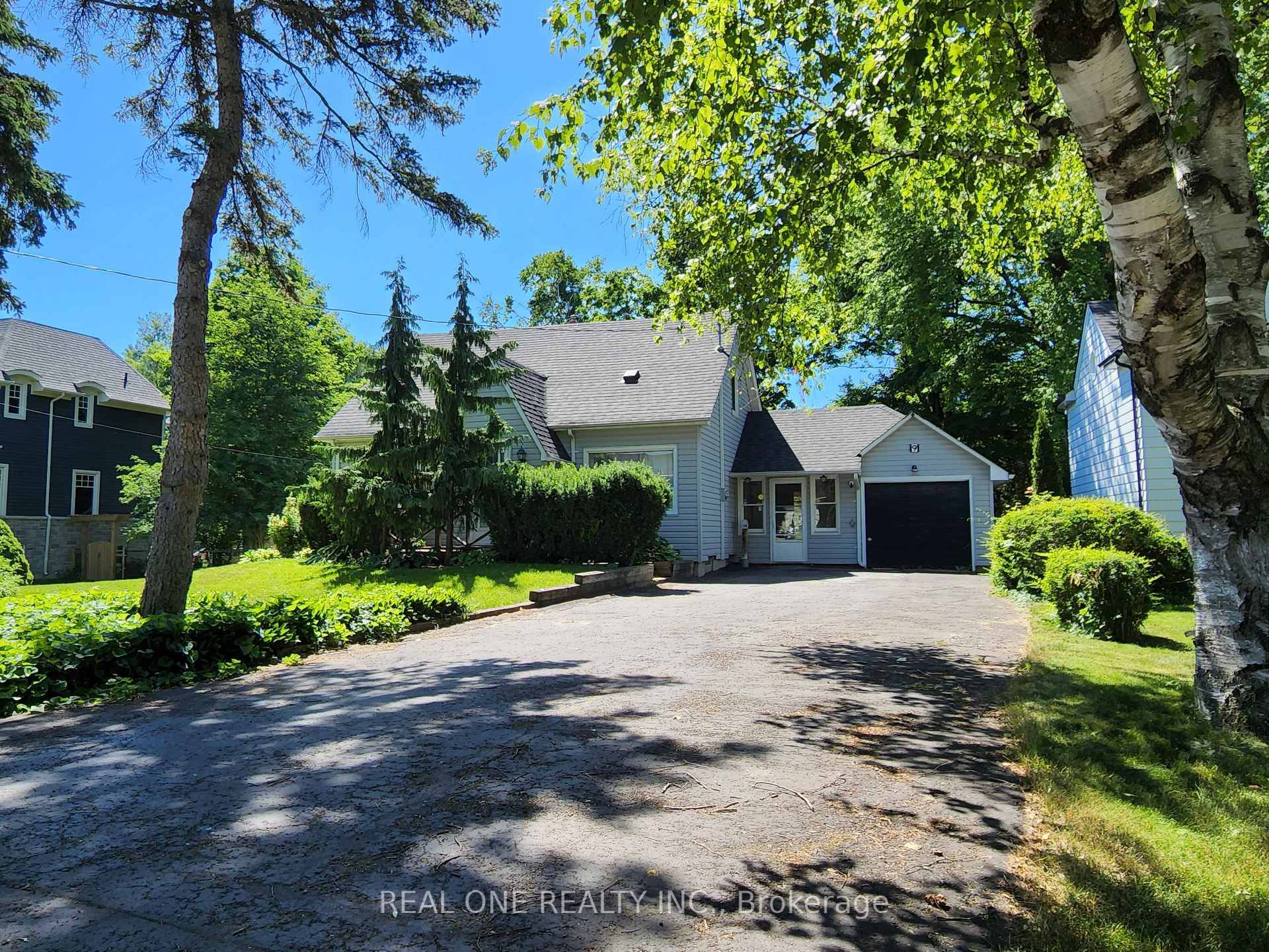 Steps To The Milne Dam Conservation Park, Famous amp ; Pretty Nice Trail, Famous amp ; High Ranking Schools R.
