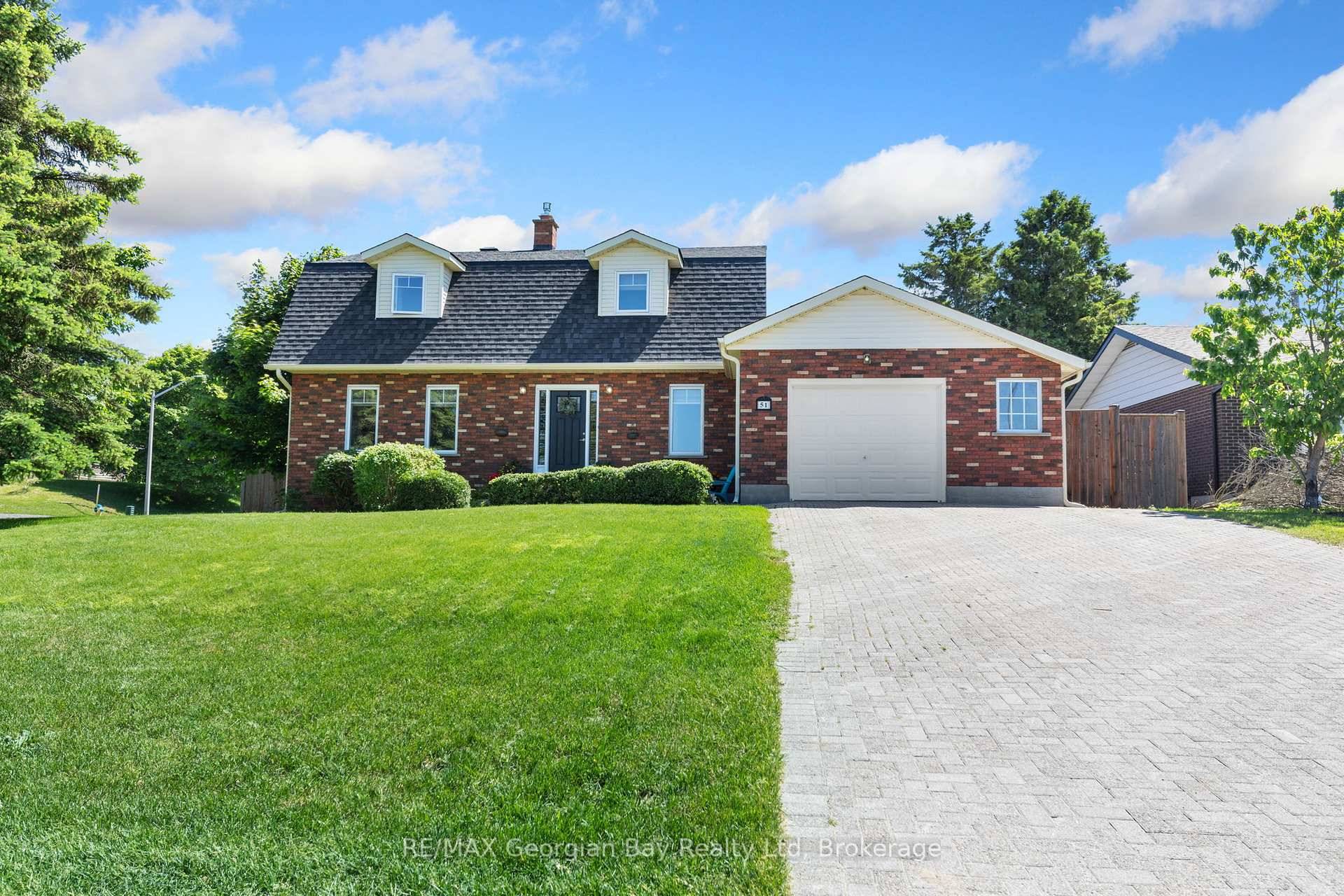 Welcome to Your Next Chapter in Penetang !