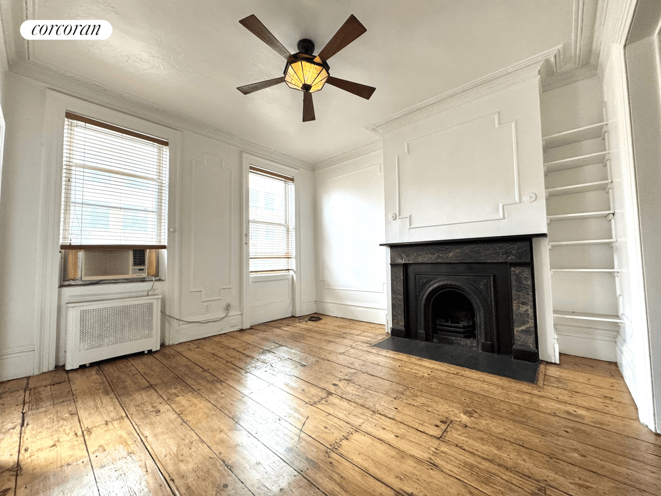 Huge 1 bedroom located in the heart of Chelsea !