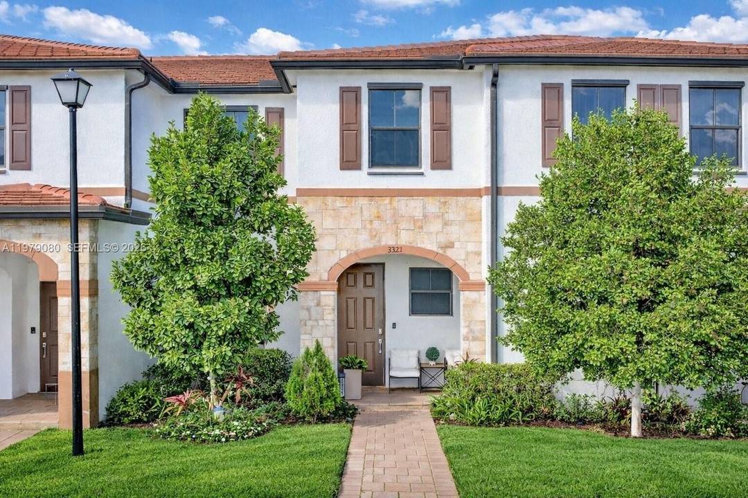 THE UNICORN OF AQUABELLA.