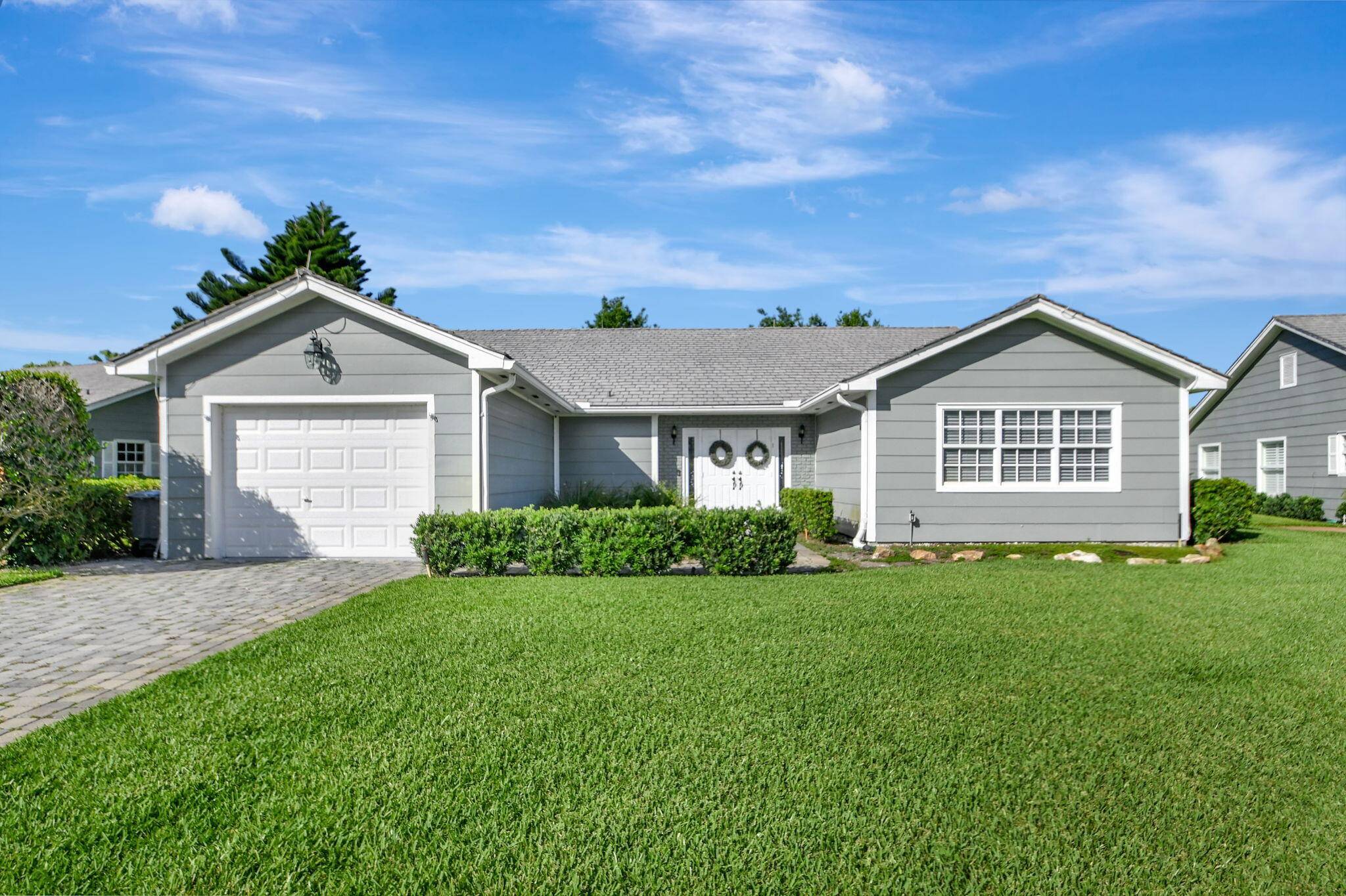 Welcome to Cape Cod in Delray Dunes, this beautifully updated 3 bedroom 2 bath free standing villa is ready for its new owner.