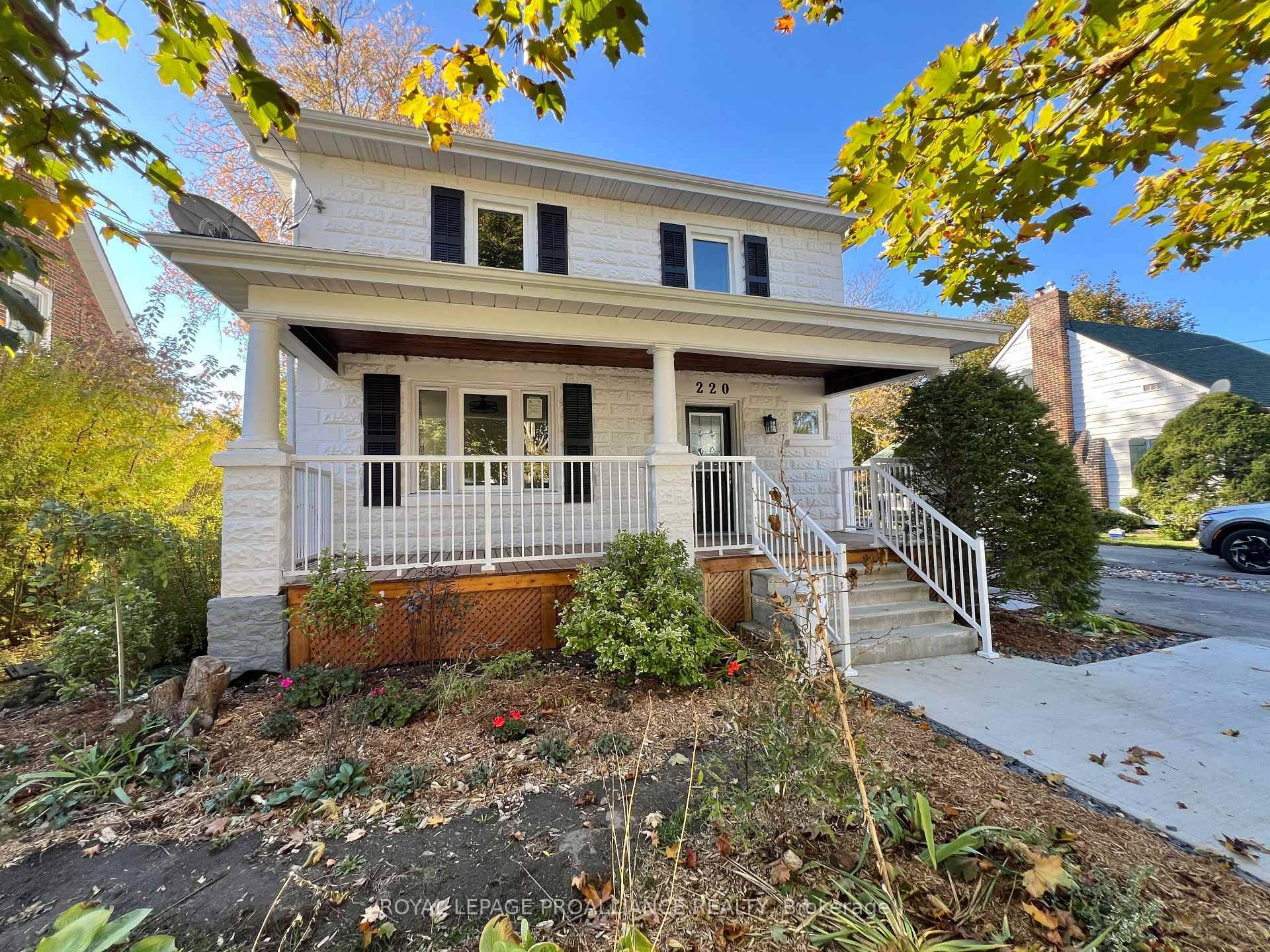 Beautifully renovated and ready for immediate occupancy, this bright and spacious 2 bedroom, 1 bathroom main level unit offers modern comfort in one of Belleville's most charming neighbourhoods.