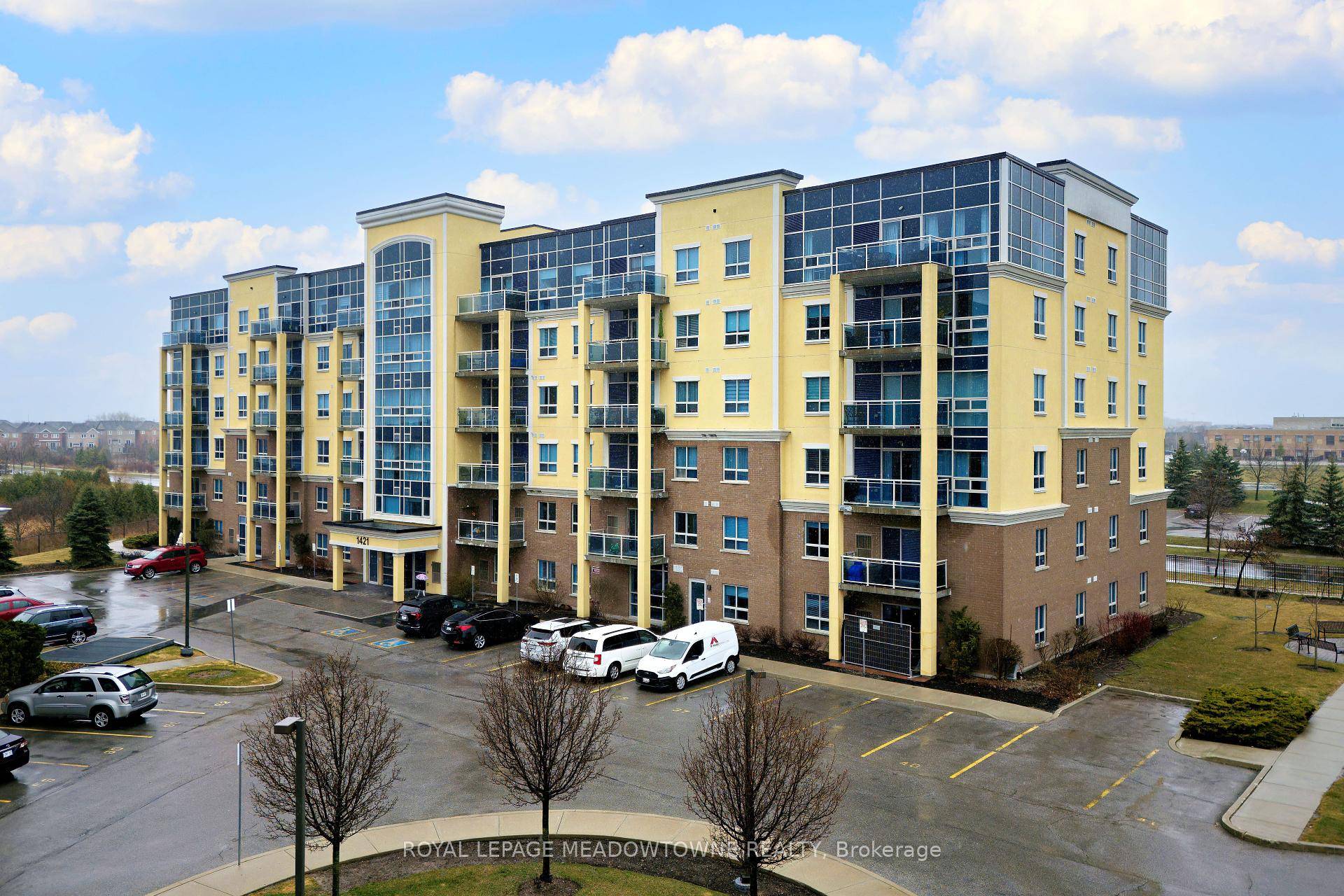 Welcome to The Ambassador, where elegance and comfort come together in this beautifully designed 1 bedroom den suite by Valery Homes.