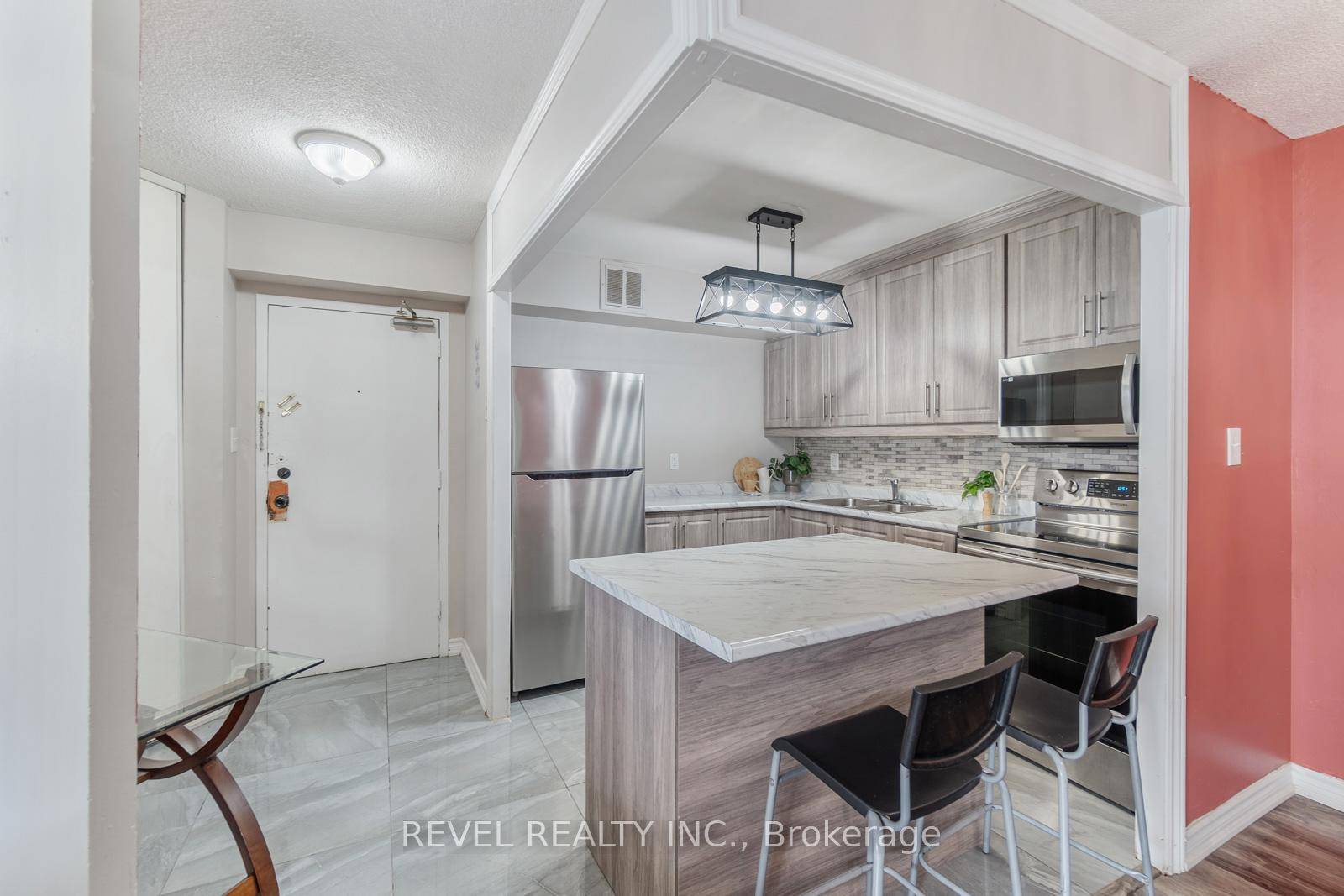 Beautifully updated and move in ready, this spacious 2 bedroom, 1 bath condo offers nearly 1, 000 sq ft of functional, open concept living in the heart of Kingsview Village.
