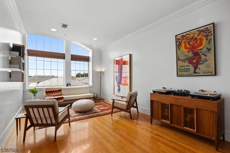 THIS PROPERTY QUALIFIES FOR A 30 YEAR FIXED RATE AT 5.