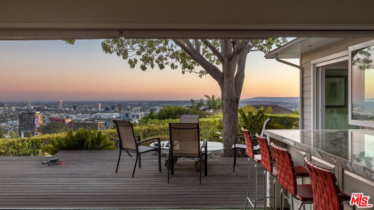 9279   Sierra Mar Dr 2.0 Sunset Strip LA