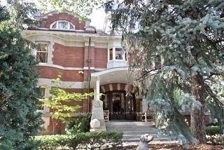 Charming furnished rental in the heart of Rosedale in a historic home.