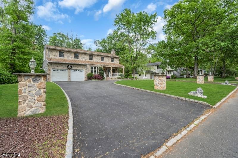 Welcome to this beautifully maintained Colonial in the heart of Berkeley Heights !