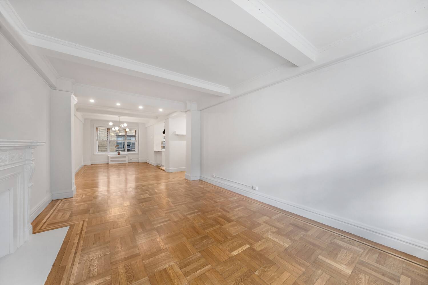 MOVE IN READY Located on a high floor, this stunning, quiet 2 bedroom flexible 3, 2 bathroom home basks in fantastic natural light from east and west exposures.