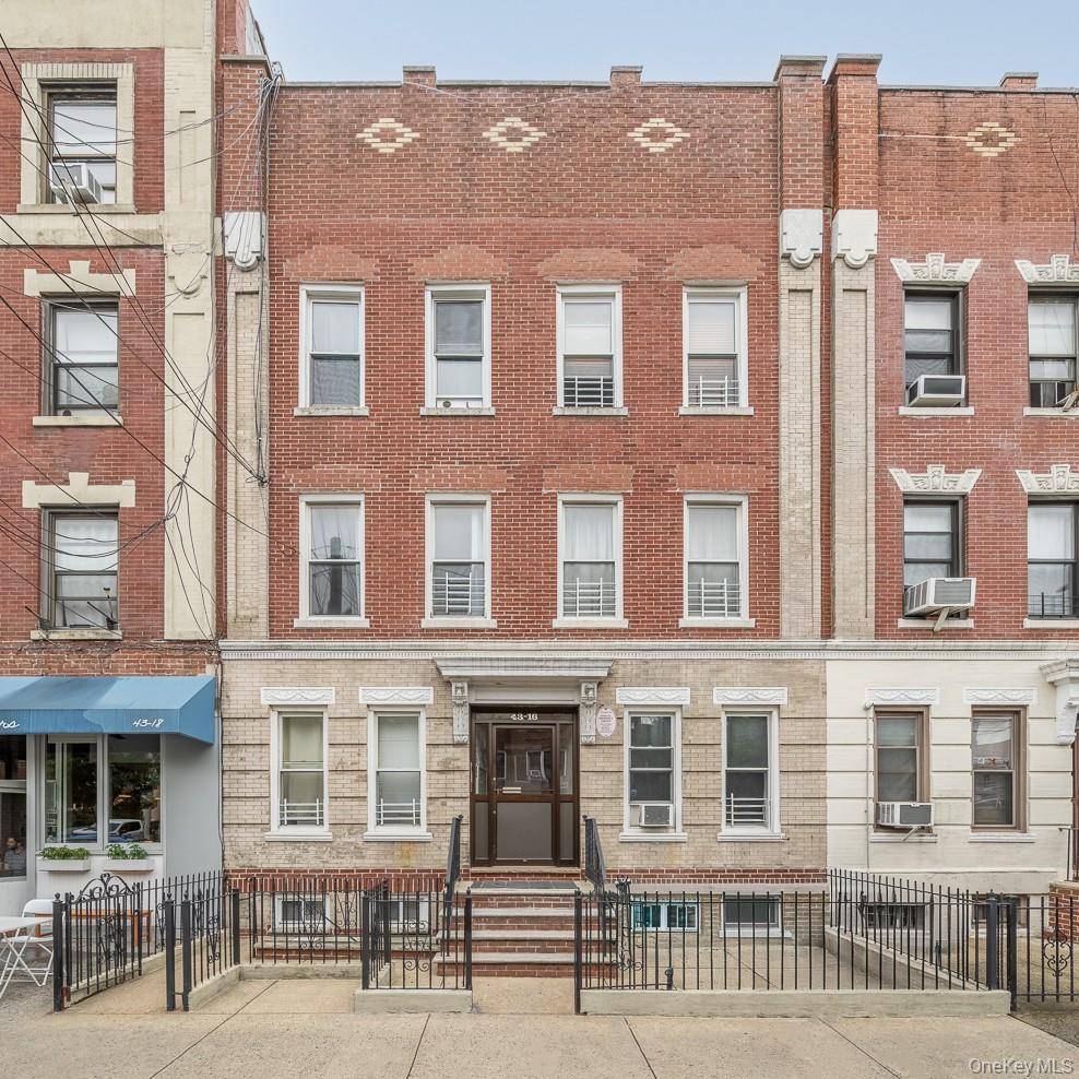 Astoria Investment with Desirable Cap Rate amp ; Strong Upside Exceptional opportunity to acquire a well maintained brick 6 family building in one of Queens most sought after neighborhoods.