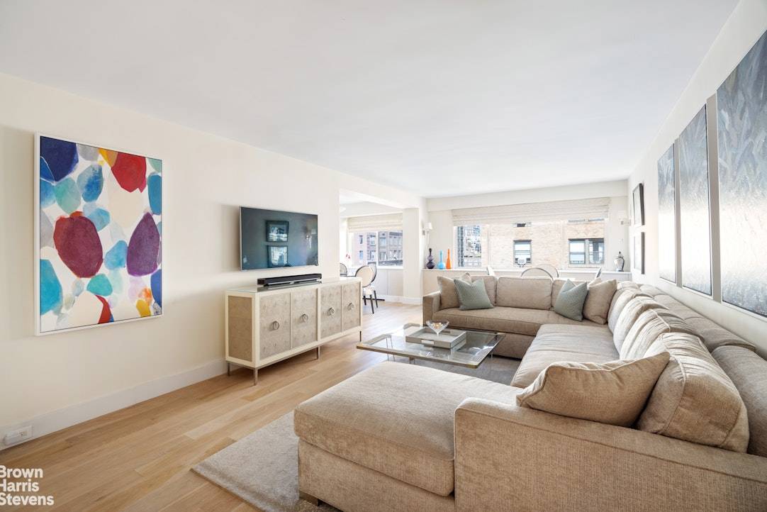 Renovated and Sun Flooded Corner 2BR 2BA at 200 East 78th Street Welcome to Residence 17D, a bright and expansive corner apartment with full north and west exposures.