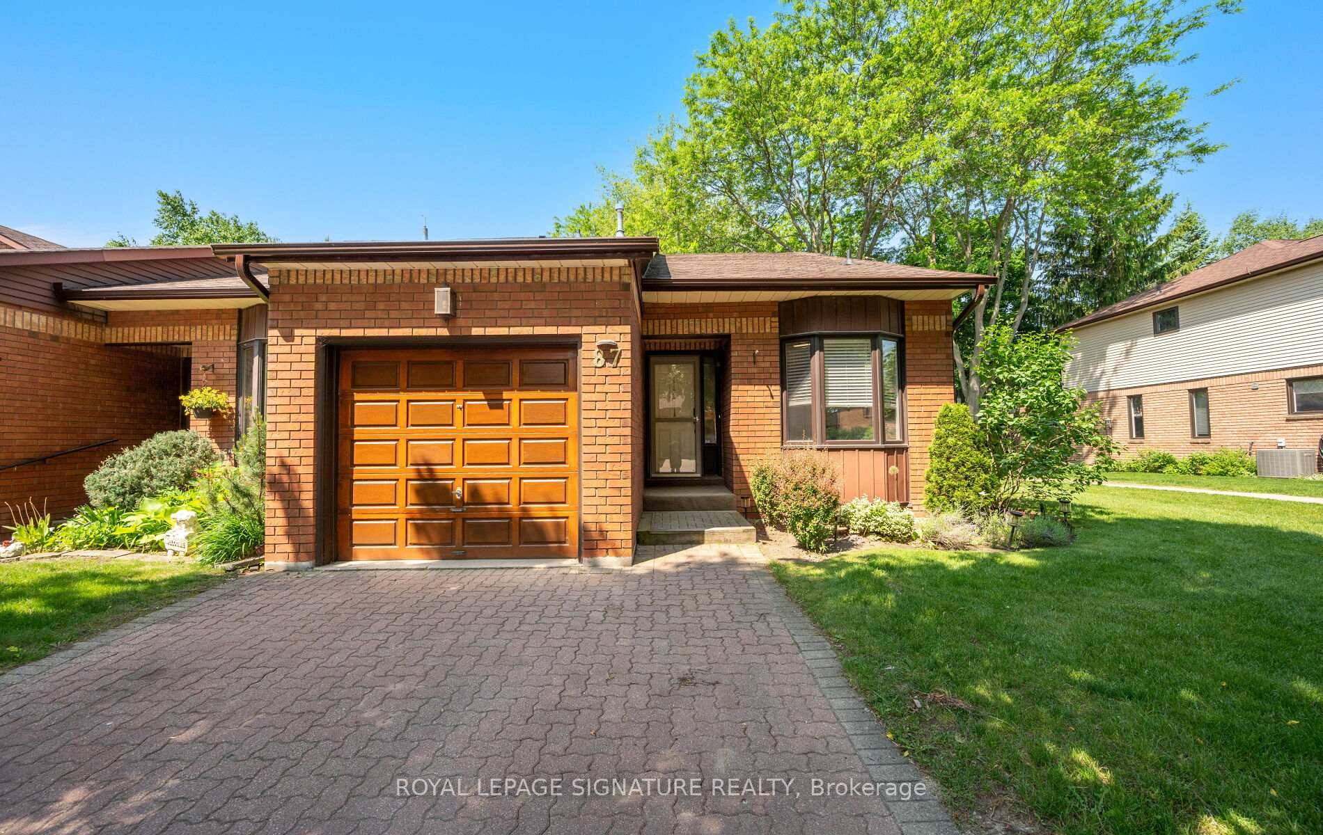 Welcome to this charming and well maintained 4 level backsplit semi detached home that lives and feels like a detached property surrounded by lush green space that provides exceptional privacy, ...