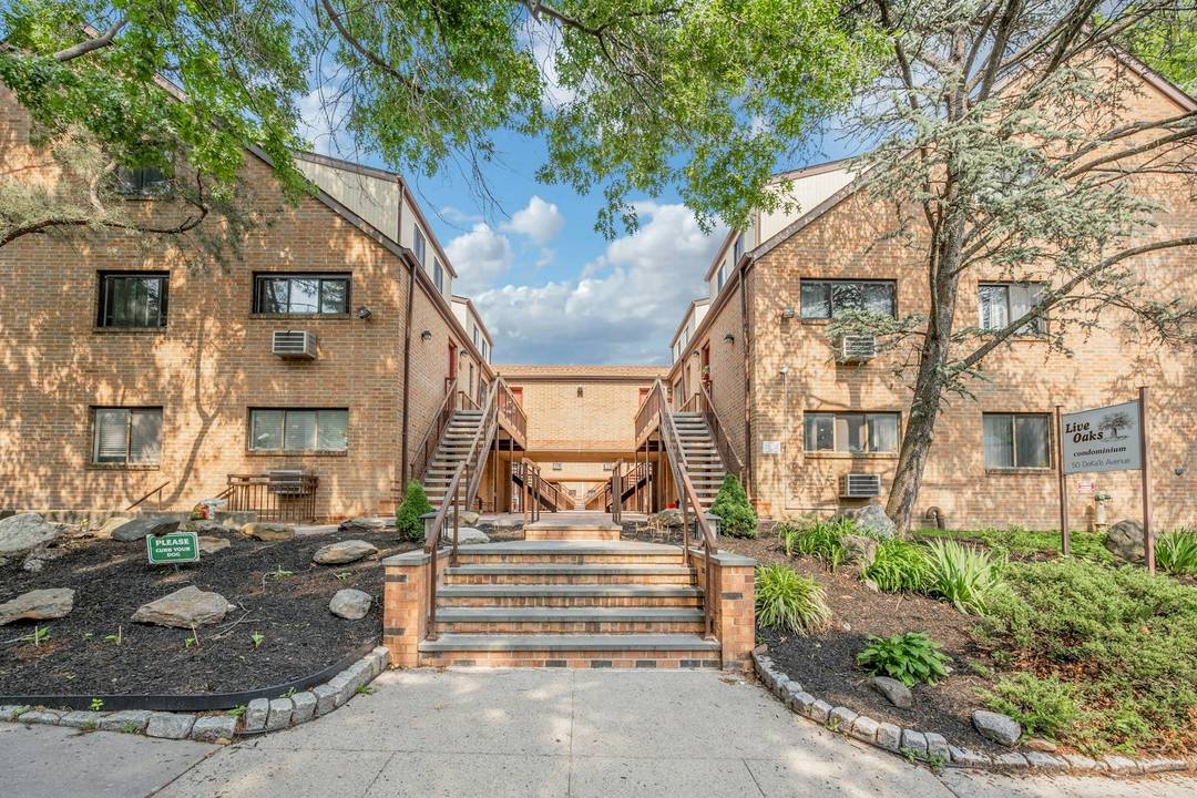 Walk to the revitalized Downtown area from this oversize 2 BR unit.